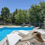 Apartment Stone Galant With Pool - Happy Brgudac