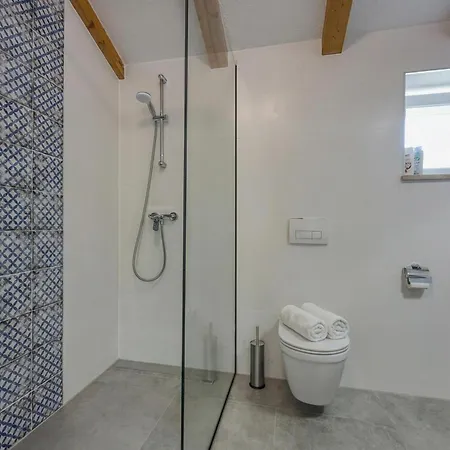 Apartman Stone Galant With Pool - Happy Brgudac