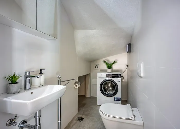 Stone Galant With Pool - Happy Appartamento