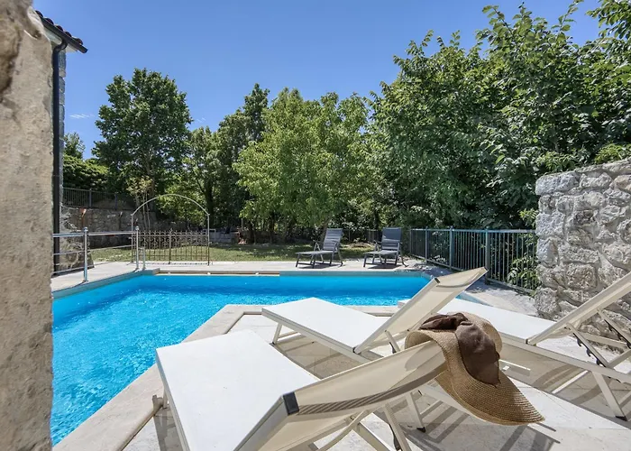 Appartamento Stone Galant With Pool - Happy Brgudac